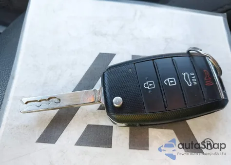 2020 Kia Optima Lx из США, поврежденный, VIN 5XXGT4L31LG418363